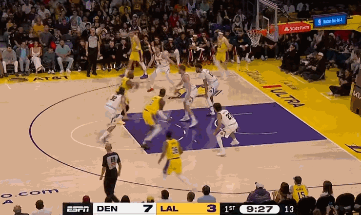 斯玛特三分命中率飙升 小里关键得分助掘金逆转