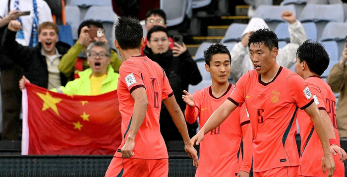 国足2-0力克世界杯新军库拉索 邵佳一执教首秀展