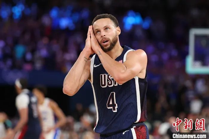 美国男篮巴黎奥运夺冠 库里三分绝杀法国队实现