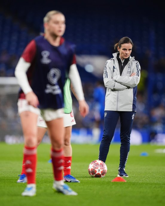 阿森纳女足逆转切尔西晋级欧冠半决赛 争议事件