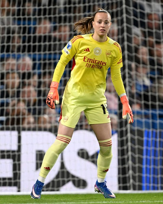 阿森纳女足逆转切尔西晋级欧冠半决赛 争议事件