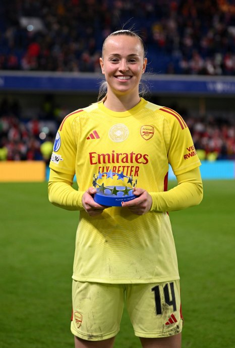 阿森纳女足逆转切尔西晋级欧冠半决赛 争议事件